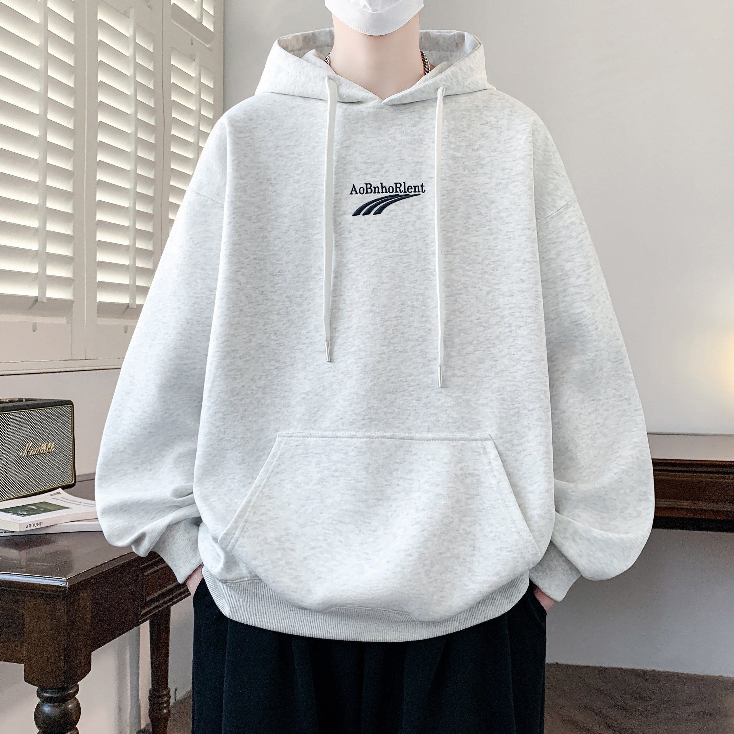 2026年春秋新款连帽卫衣男款青少年初高中学生酷帅套头舒适外套