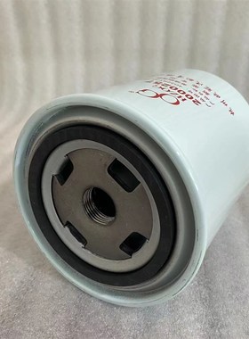 2000257柴油滤清器适用新柴沃得904拖拉机柴油滤芯4D32RT30-24120