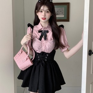 大码 背带蓬蓬裙女夏辣妹显瘦两件套 胖mm甜辣学院风粉色衬衫 飞飞袖