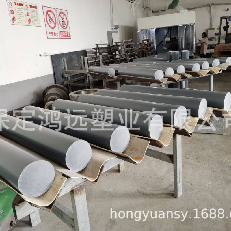 厂家直销pvc塑料棒实心硬圆棒新料upvc棒黑色白色灰色实心塑料棒