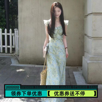 热卖法式碎花裙小飞袖连衣裙女装夏季清新淡雅气质海边度假风收腰