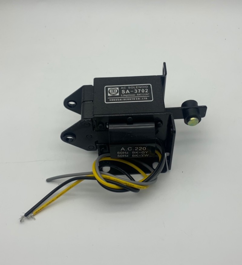 国字交流牵引电磁铁 SA-3702 吸力5KG 行程20MM AC220V 三根线