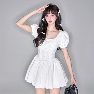 越韩小鱼 青梅果 清纯少女甜美白色法式温柔淑女娃娃领收腰连衣裙