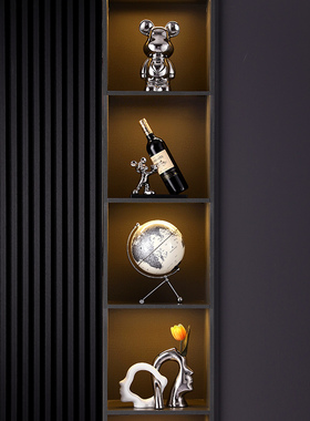 创意抽象陶瓷情侣摆件高档家居客厅玄关北欧轻奢电视柜装饰品摆设