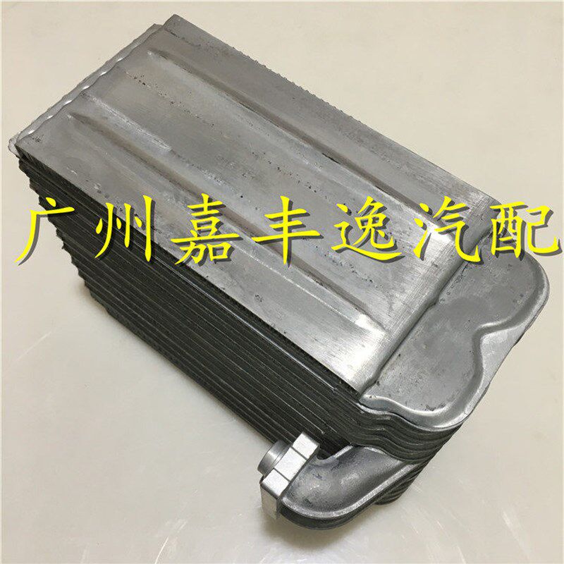 适用于汽车陆地巡航舰LC100 4700 UZJ100后排空调蒸发器芯蒸发箱