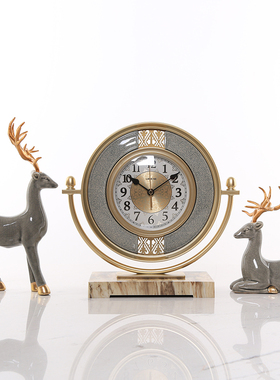 欧式轻奢装饰座钟麋鹿摆件现代创意家居客厅台钟钟表摆设静音时钟
