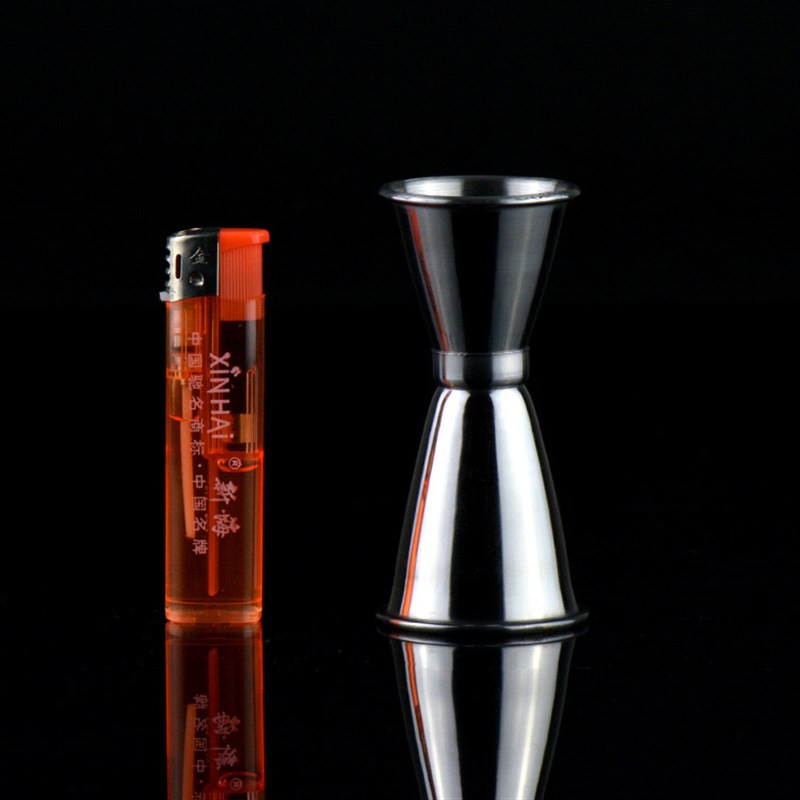 不锈钢卷边量杯 盎司刻度杯调酒盅司杯 双头盅司量杯 调酒三角杯