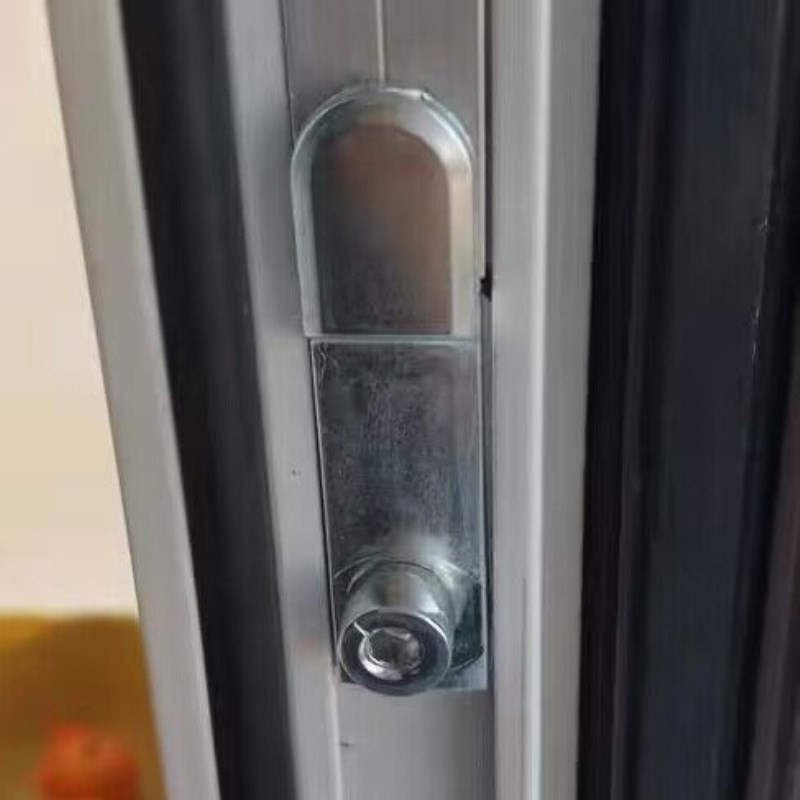塑钢卡扣连杆搭扣锁扣断桥窗户锁碰锁块挡扣平开内外平开推拉3孔