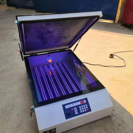 曝光厂家供应LED灯真空吸气晒版机750*1000丝网印刷制版设备制版