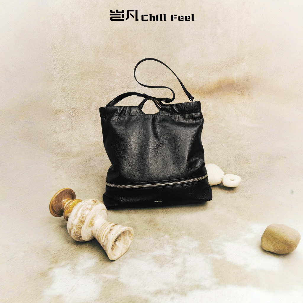 CHILLFEEL岂凡爆裂纹流浪包设计师新款无性别通勤垃圾袋双肩包女