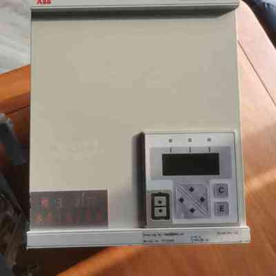 REL551 1MRK002480-AE ABB重合闸纵差线路保护装置 110-125V议价