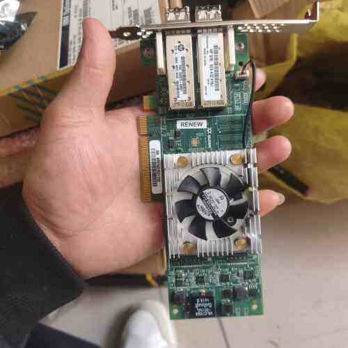 HP QLE2662-HP光纤卡，16G双口，带2个16G光