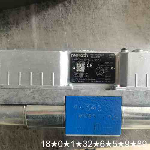 R901496439液压比例方向阀 4WREE6V32-3X