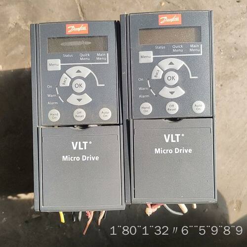 丹佛斯变频器，型号FC-051P1K5T4E20H3BXCX