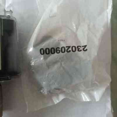 非标价SAUTER 索特DSH146F001 0-10bar压力开关，一套无盒，议议