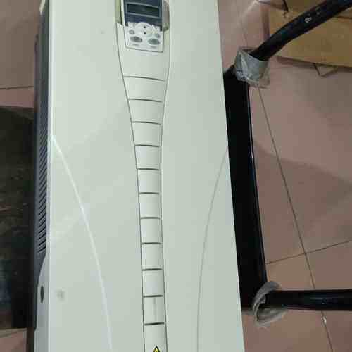 ACS510-01-124A-4 ABB变频器 55KW工控自动化调速设备议价维修