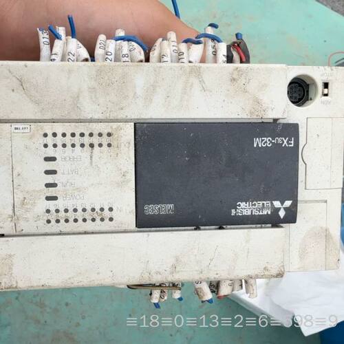 FX3U-32MT/ES-A，正品，，功能完好议价