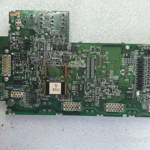 A740变频器主板BC186A750G54 件，议价