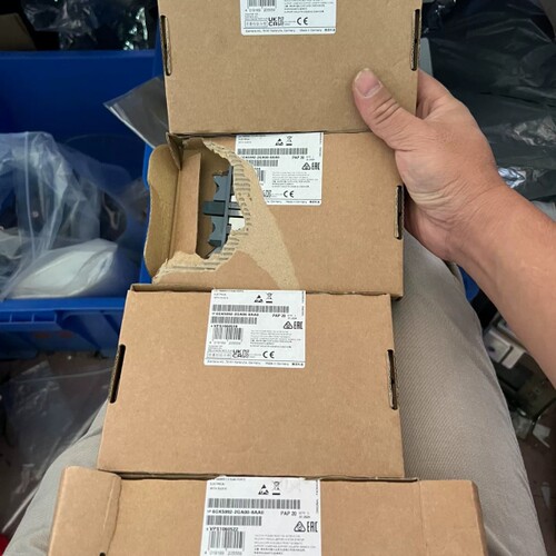 6GK5992-2GA00-8AA0，4个，其--议价商品