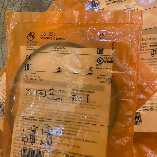 德国ifm O6H201带背景消除的漫反射光电开关