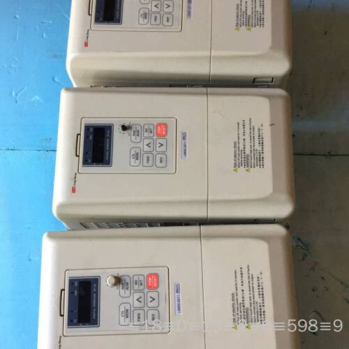 隆兴变频器LS850-2011TD-9. 11kw. 220议价