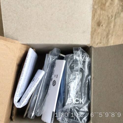 光电传感器WL280-2H4331   1个