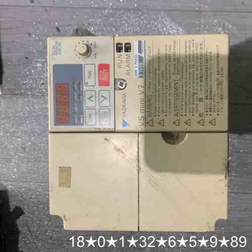 变频器 VS V7 CIMR-V7AA43P7 3.7K
