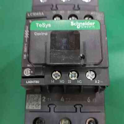 施耐德直流接触器LC1D65AMD全新原装正品，买多了数量还