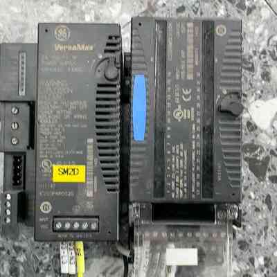 GE模块两个  IC200PWR002G IC200MDL6