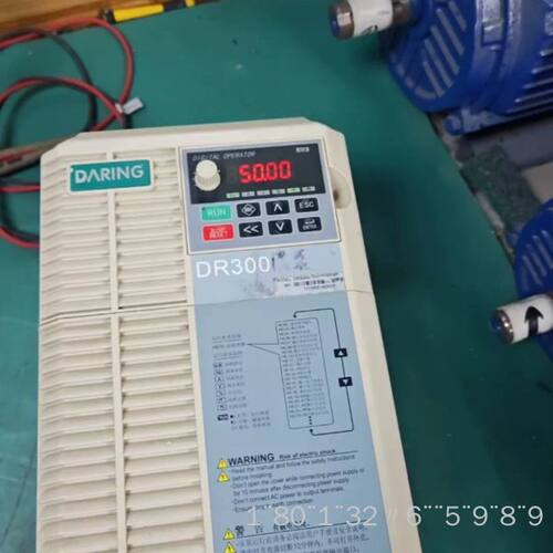大变频器DR300A-T3-015G/018P，15KW/