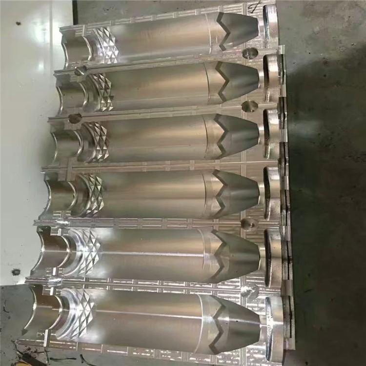 专业配套国外吹瓶机吹塑模具 管胚 瓶盖注塑磨具