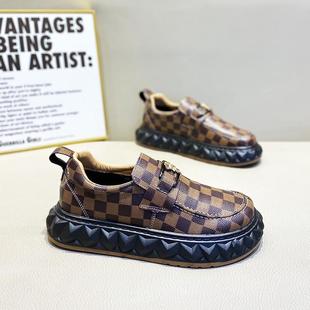 春秋季新款潮流低帮轻便乐福鞋一脚蹬懒人鞋金属防滑舒适软底男鞋