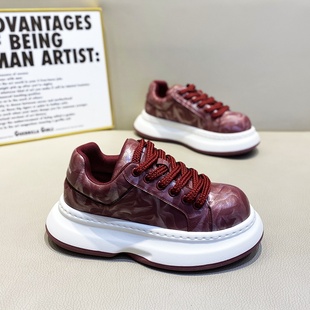 时尚休闲鞋2026春季新款百搭潮流设计感低帮男鞋休闲厚底增高板鞋