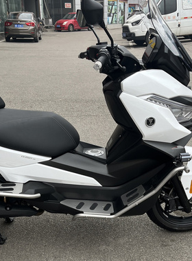 适用无极SR4max350射灯护杠踏板一体式保险杠消声器排气管杠改装