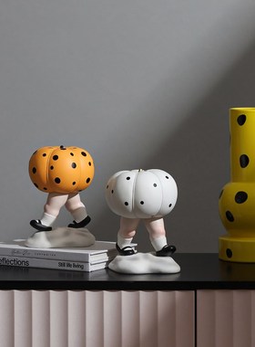 创意南瓜行走人物摆件客厅电视柜卡通摆设样板间儿童房软装饰摆件