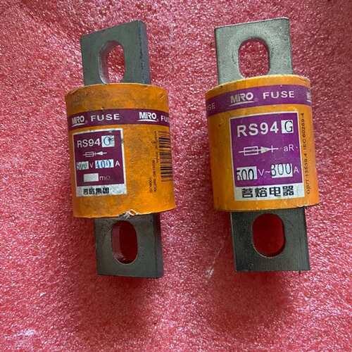 议价快速熔断器RS94G 500V300A 成色如图
