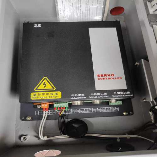 议价SERVO CONTROLLER 门机控制器 实物图（庭院配件）