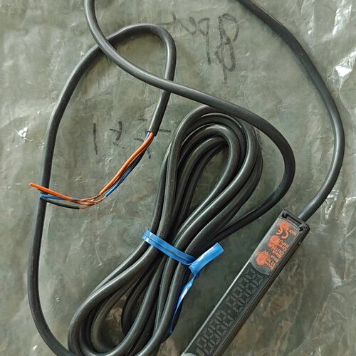 议价光纤放大器E3C-LDA51E3CLDA51E3CLDA51e3c-lda51