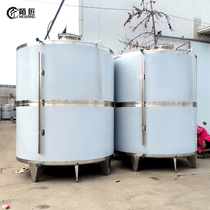 十吨304不锈钢酒罐 大型立式白钢罐 锥形水罐密封罐