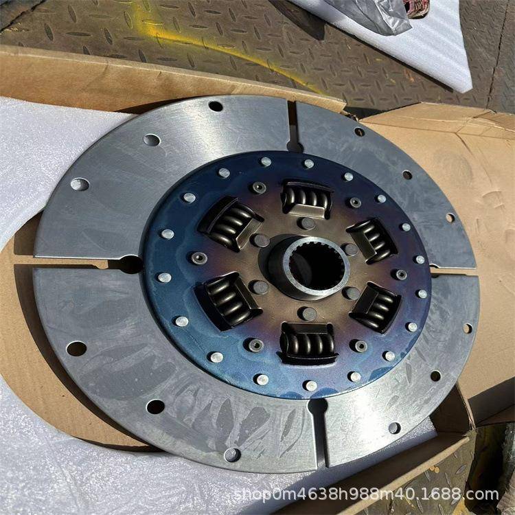 PC200-8挖掘机减震器22U-01-21310发动机减震器