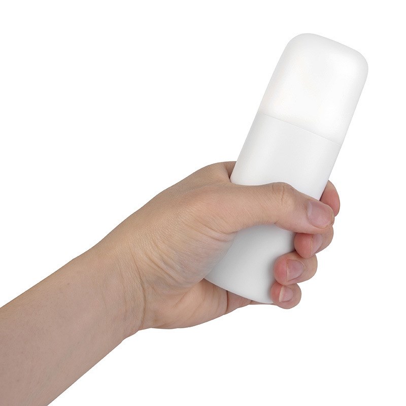 感应小夜灯光感人体声控家用楼梯过道衣柜充电式夜间智能自动