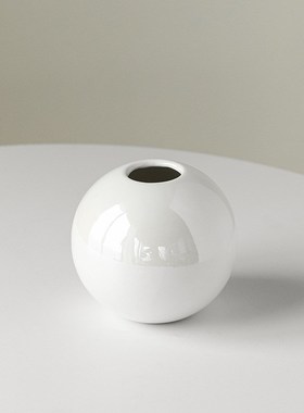 珠光白色圆球形简约陶瓷花瓶干花插花花器酒店样板房家居装饰摆件