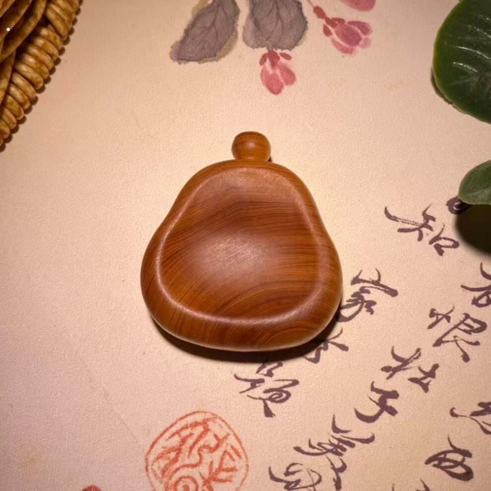 陈化崖柏木雕凹扁葫芦梨形葫芦雕刻手把玩件可爱文玩盘玩小摆件