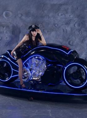 赛博朋克科幻发光摩托机车雕塑大型摆件酒吧KTV网红商场美陈装置