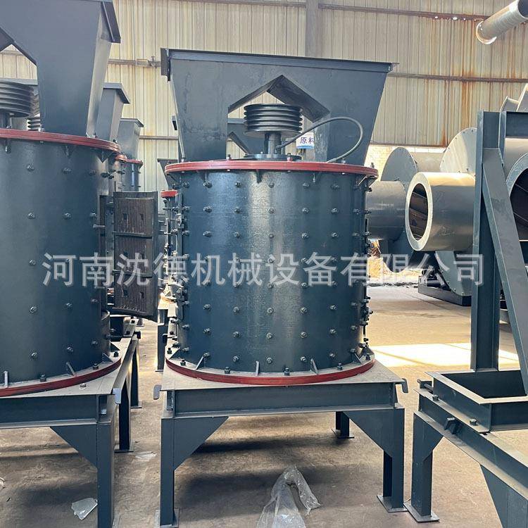 小型石头复合式破碎机风化石立式鹅卵石制砂机玄武岩石料碎石机