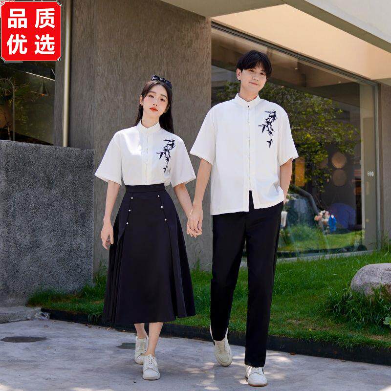 毕业照班服高中生汉服女