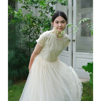 网纱压褶荷叶收腰有袖连衣裙