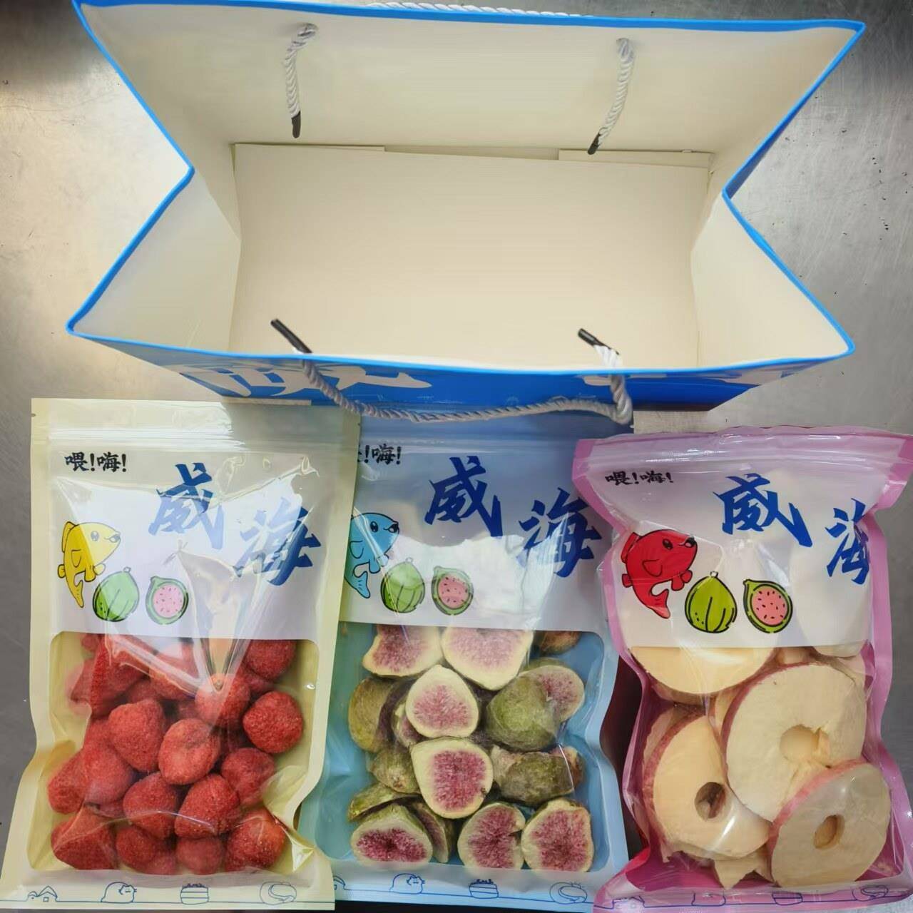 速发现货冻干无花果干草莓脆高品质整颗大果零食酸甜可口泡水烘焙