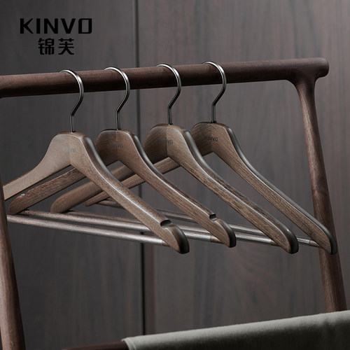 胡桃色衣柜衣帽间防滑衣帽间衣架