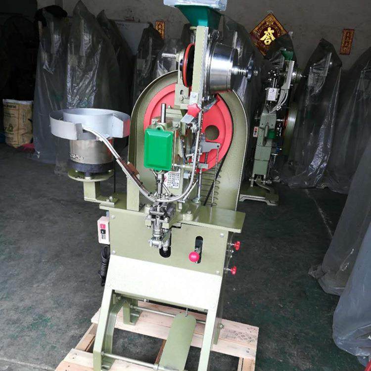 包装盒铆钉机 雨刮器铆钉机 酒盒 挂历自动铆钉机 发夹精密鸡眼机,五金/工具,其他机械五金,淘宝优惠券,粉丝福利购,淘宝优惠卷